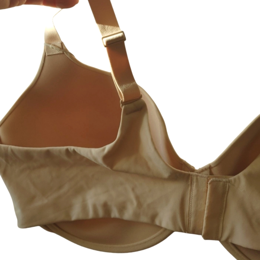 SKIMS Fits Everybody Underwire Bra - Picture 5 of 12